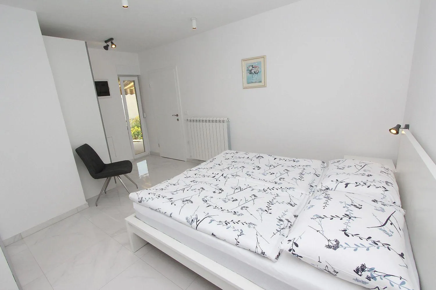 Modernes Apartment Direkt Am Meer Und Nur 400 Meter Zum Strand - In Rovinj